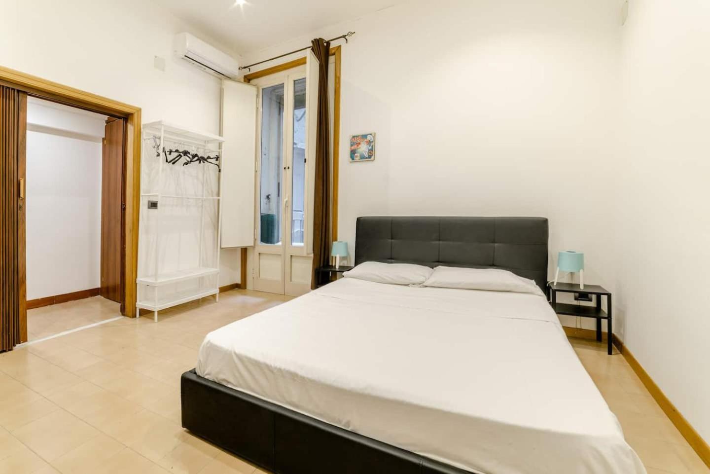 Inside Chiaia Rooms 나폴리 외부 사진